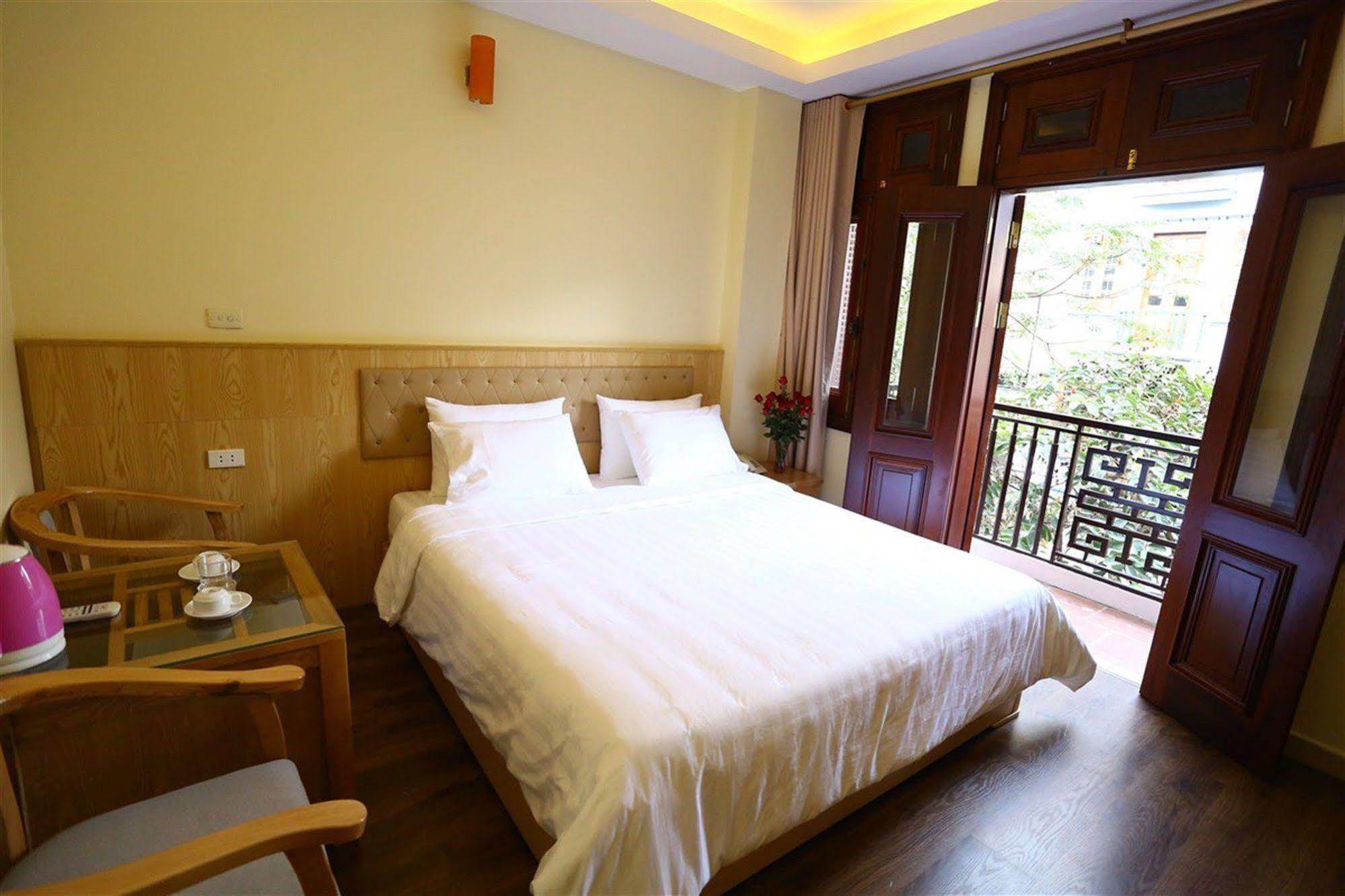 האנוי Queen Light Hotel מראה חיצוני תמונה